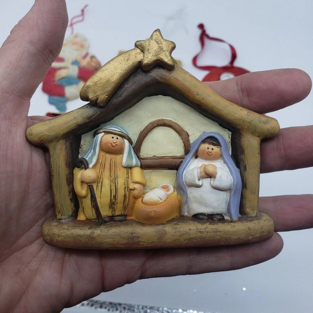 Lot of 5 VTG‎ Christian Chrismas Ornaments Cross Nativity Baby Jesus  & Mary